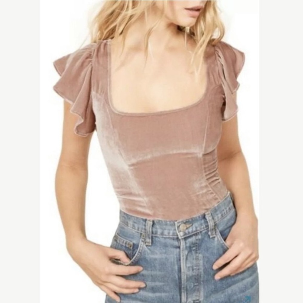 Reformation Rosé May Velvet Ruffle Sleeve Top S